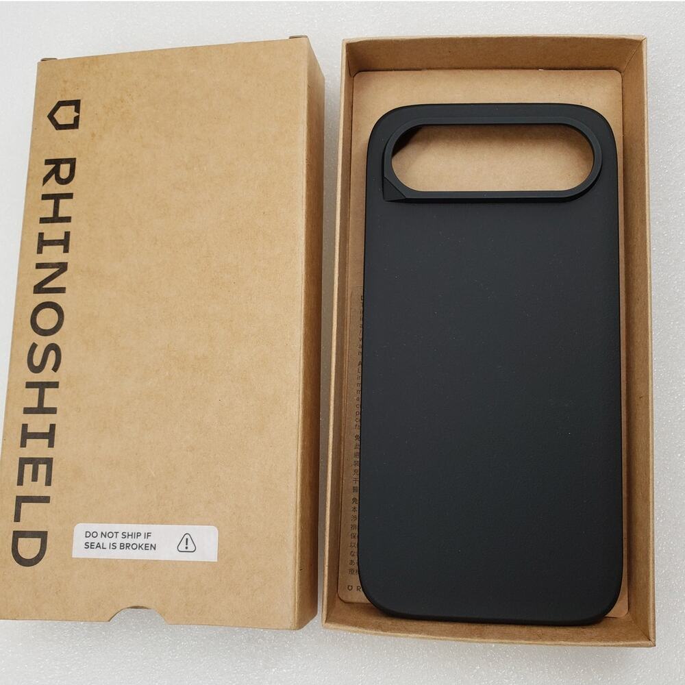 Rhinoshield SolidSuit Matte Black Case for iPhone Air